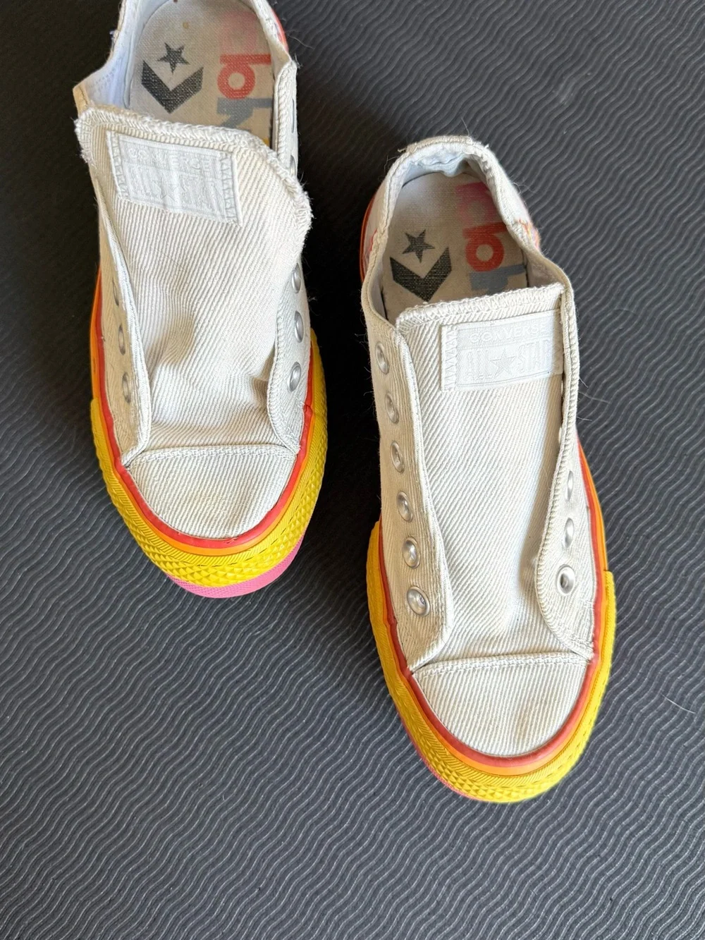 Converse Kids Low Top Sneakers in Cream with Rainbow Sole